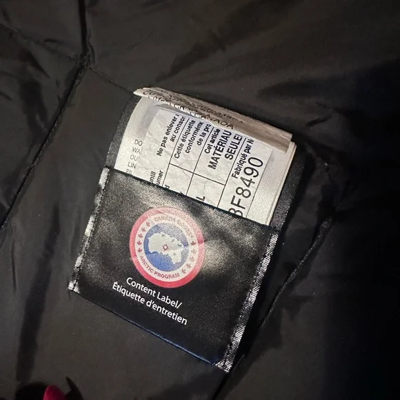 Canada Goose Black Arctic Program Vest - Picture 5 of 8
